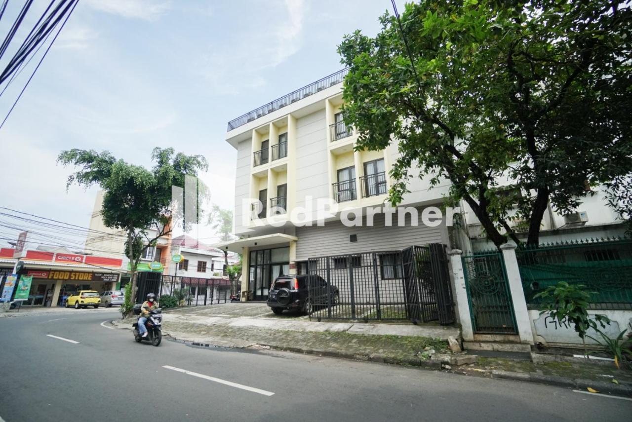Hotel Toba Mansion Syariah Near Benhil Redpartner Giacarta Esterno foto