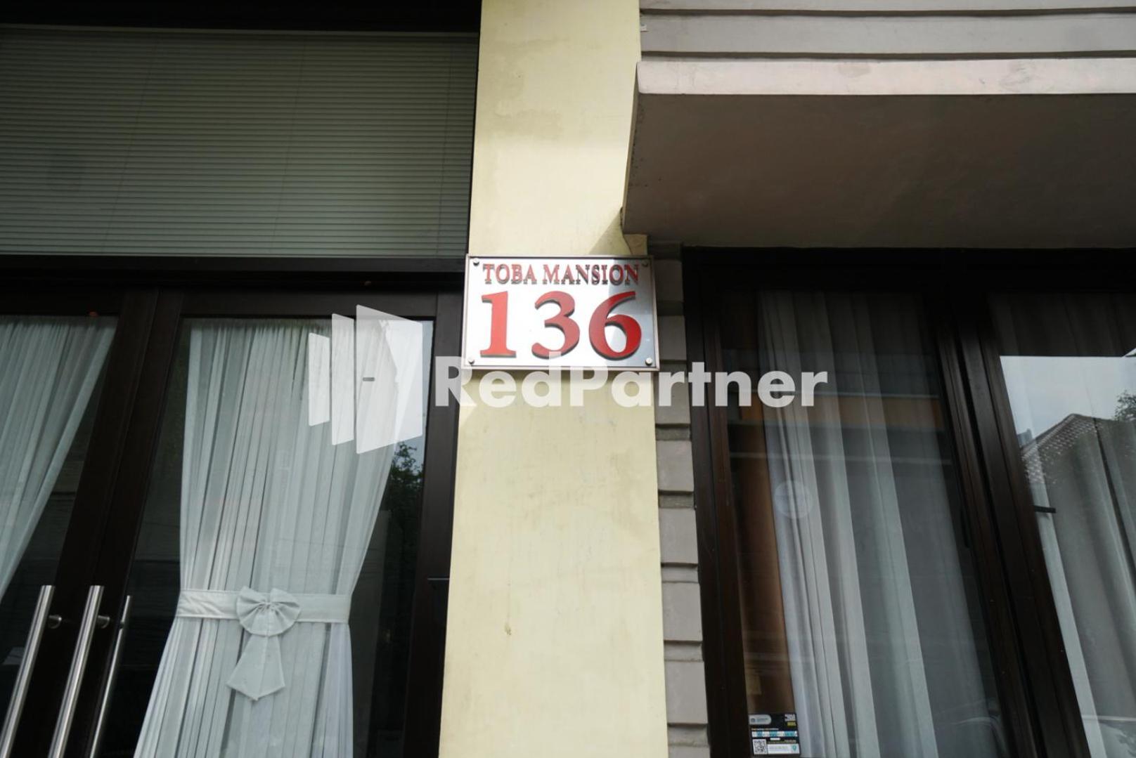 Hotel Toba Mansion Syariah Near Benhil Redpartner Giacarta Esterno foto